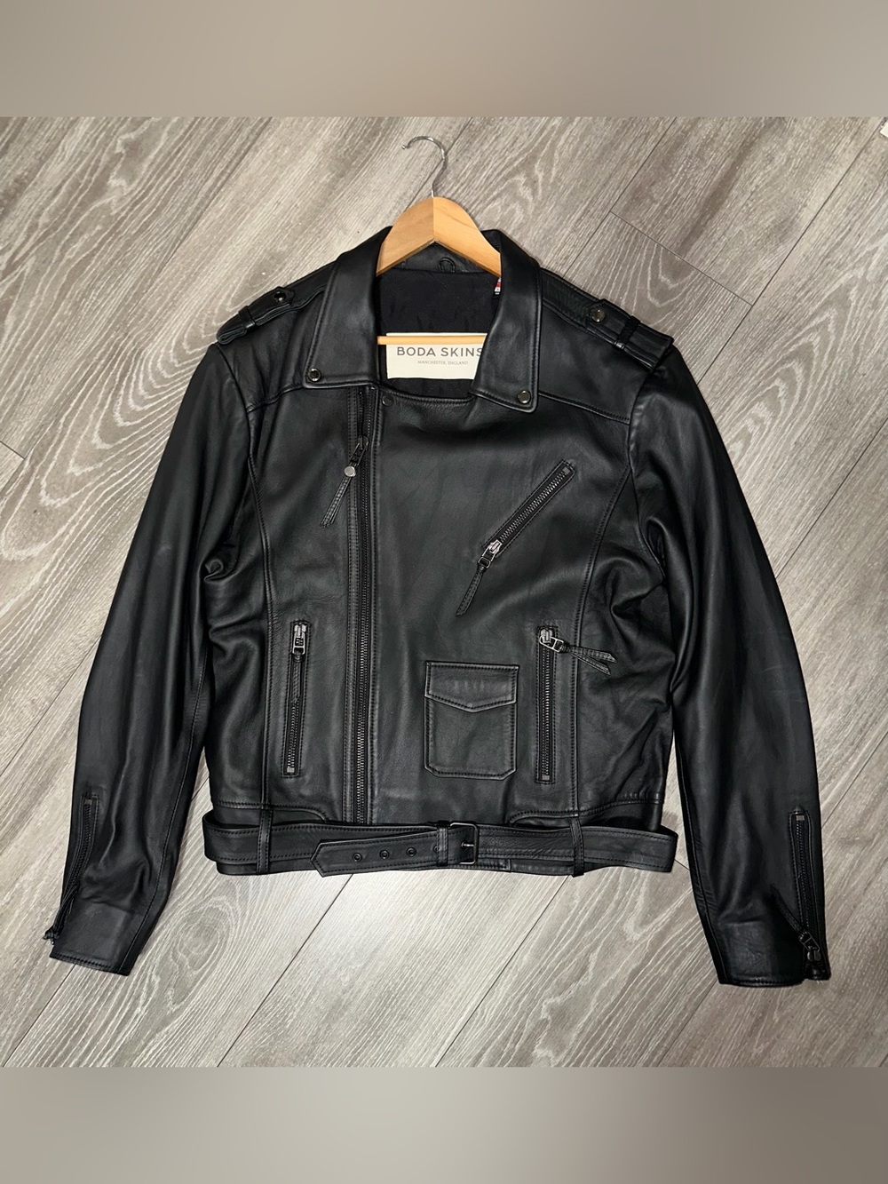 BODA SKINS - Voyager Men's Black Leather Jacket